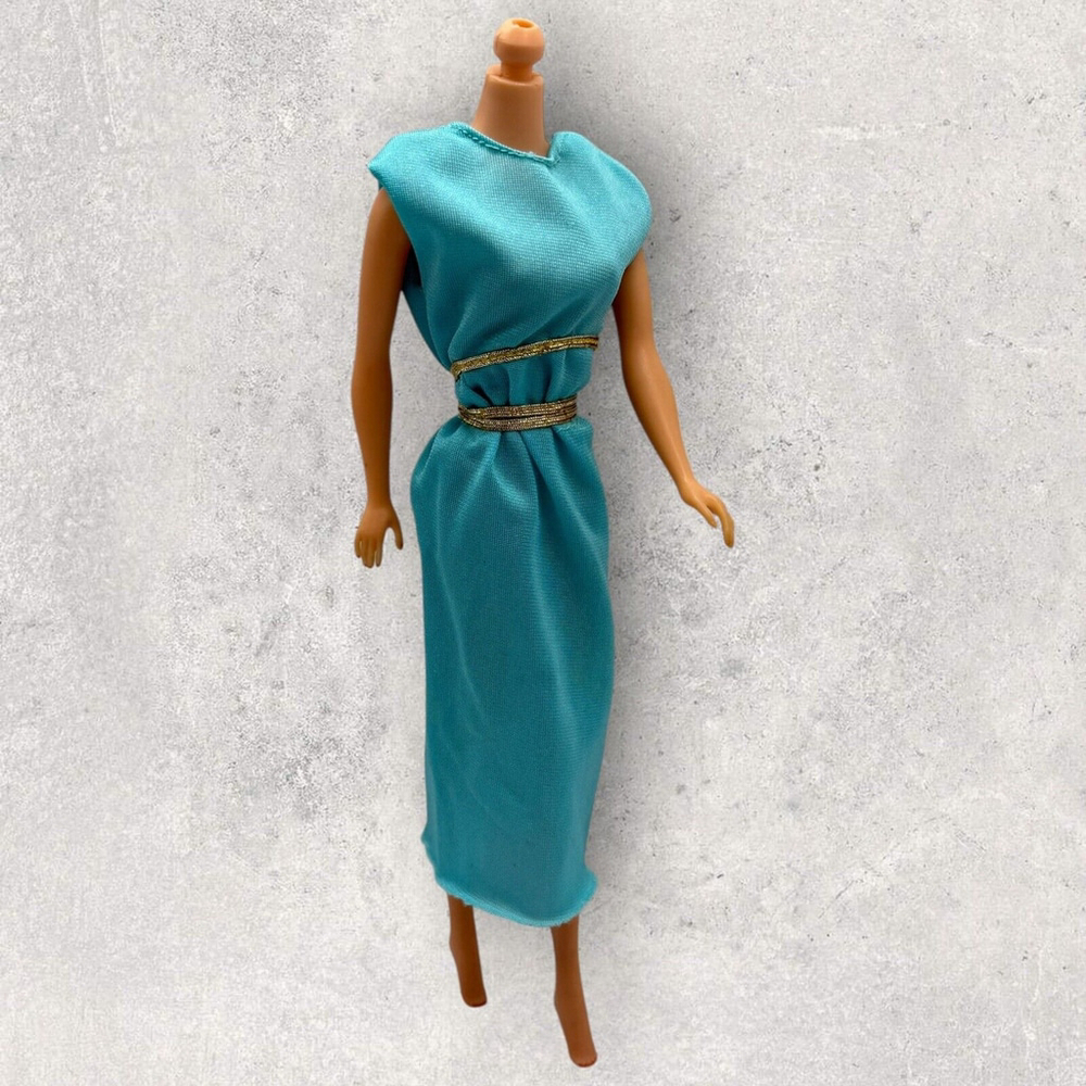 Vtg Superstar Barbie Best Buy Fashion #2769 Turquoise Dress Gold Tie 1979 Mattel